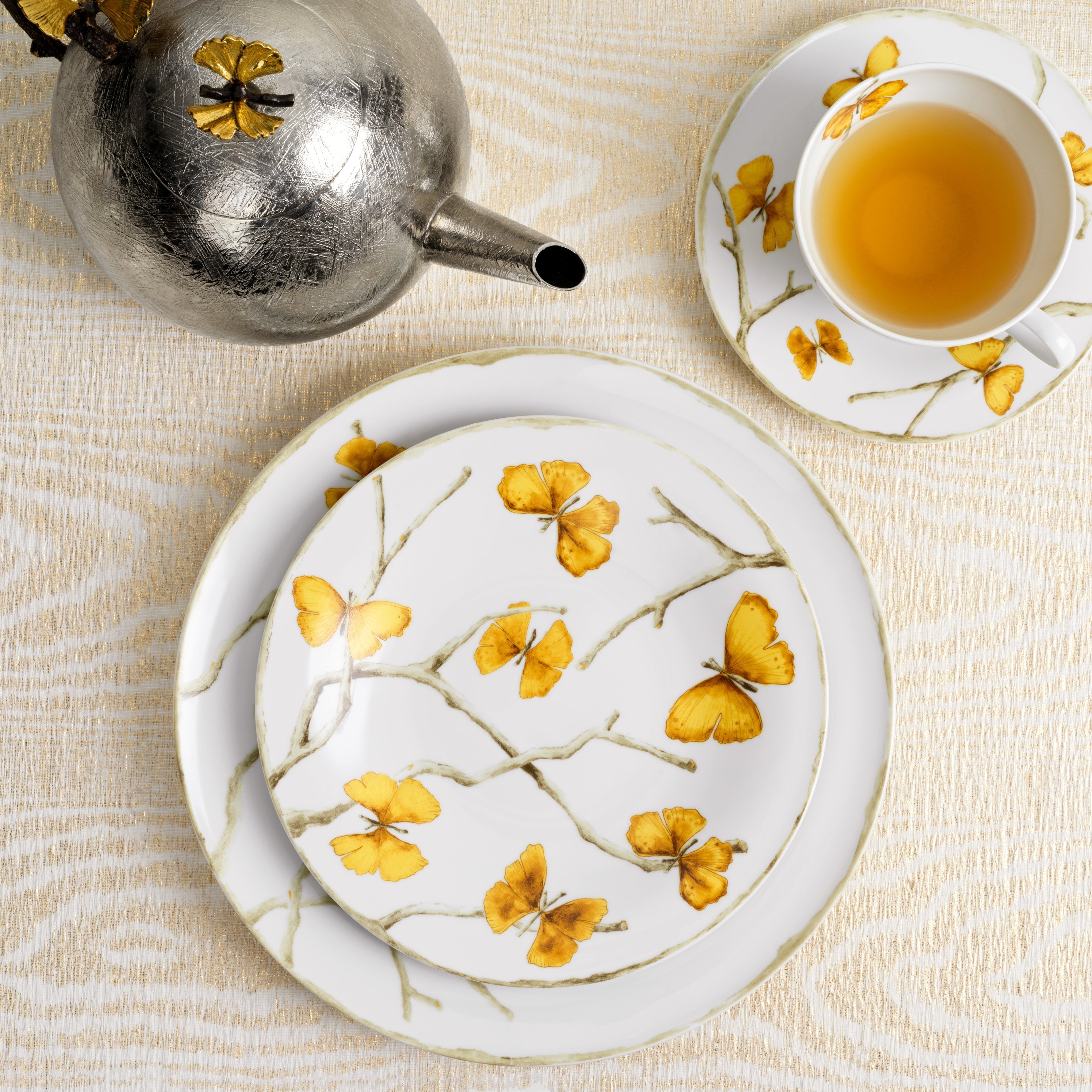 Michael Aram Butterfly Ginkgo Gold Dinnerware